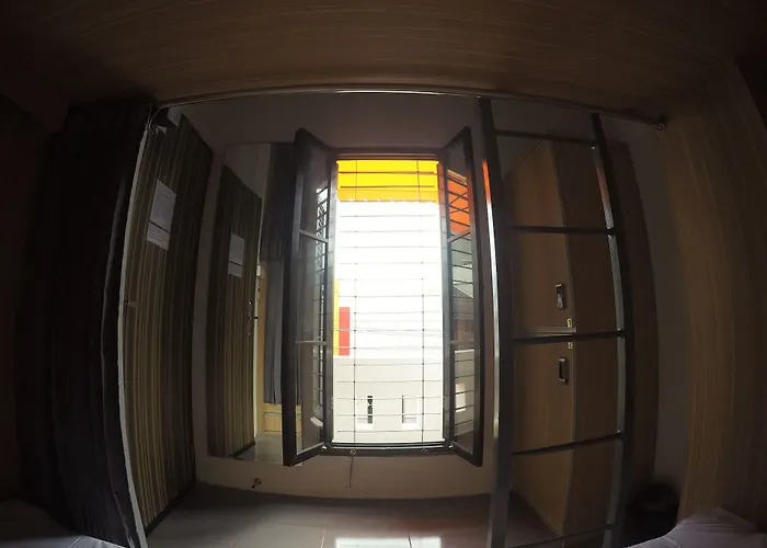 Spot On 91888 The Packer Lodge Yogyakarta